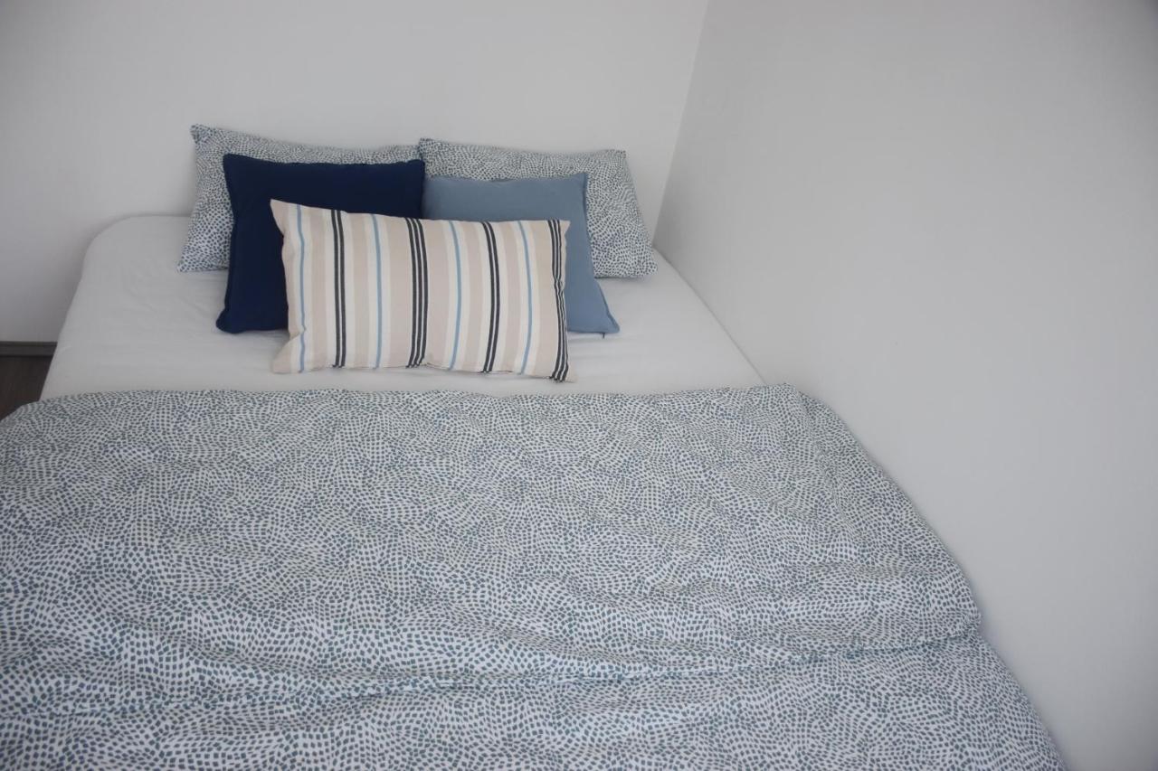 Feel Danube Apartment Σεμλίνο Εξωτερικό φωτογραφία
